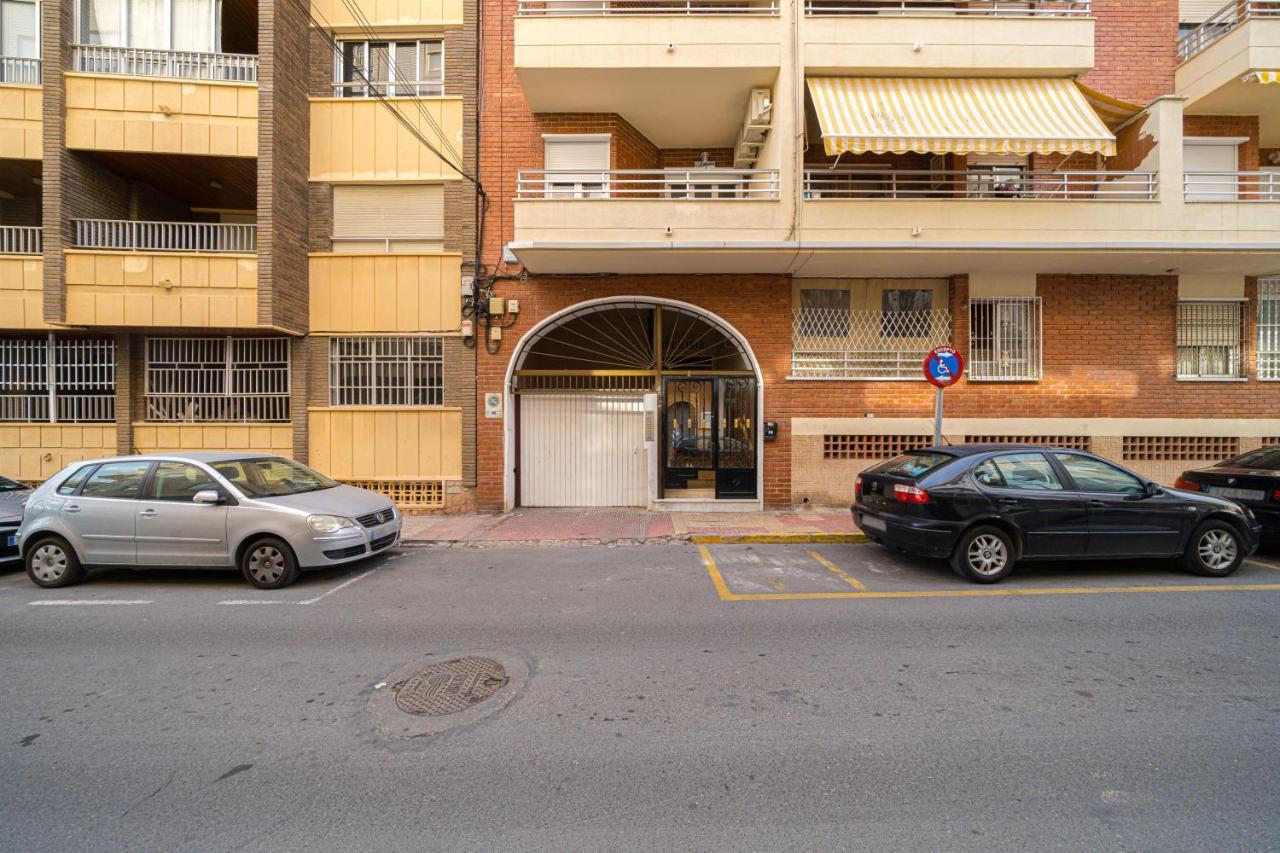 Casa Terra: Apartment 50 Meters From The Beach ตอร์เรเวียคา ภายนอก รูปภาพ